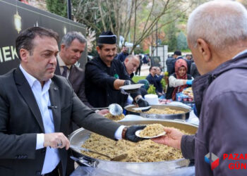 BİLECİK’TE ASIRLIK GELENEK YAŞIYOR: ŞİFALI PİLAV İKRAMI GÖNÜLLERİ BİRLEŞTİRİYOR