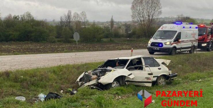 Pazaryeri’nde Korkutan Kaza: Direksiyon Hakimiyetini Kaybetti, Araç Tarlaya Uçtu