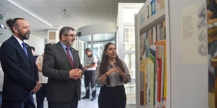 BŞEÜ’DE ‘KAMPÜSTE YAŞAM’ SERGİSİ SANATSEVERLERLE BULUŞTU